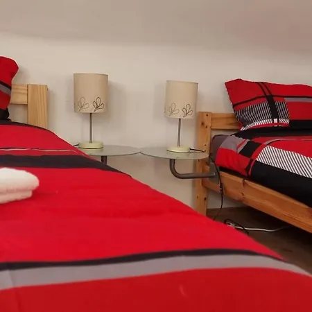 Fuer Bis Zu 9 Personen * Hemmingstedt